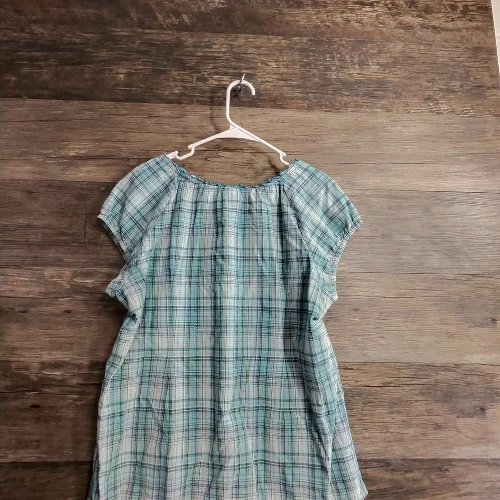 Faded Glory Blue and Green Plaid Blouse - Picture 2 of 9